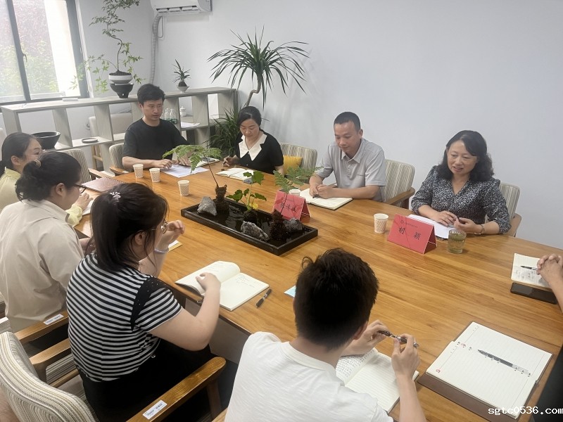 校科研与产业合作处至公用事业学院调研指导工作