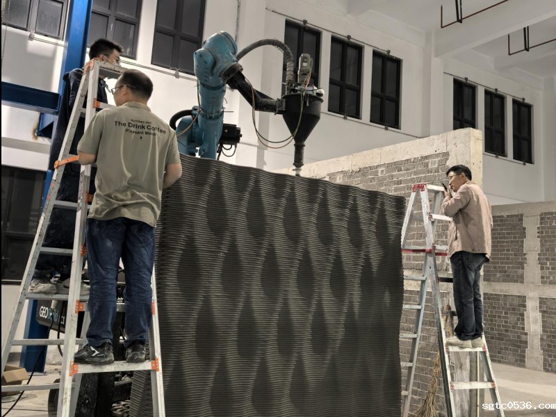 立足项目驱动，探索产教融合新范式